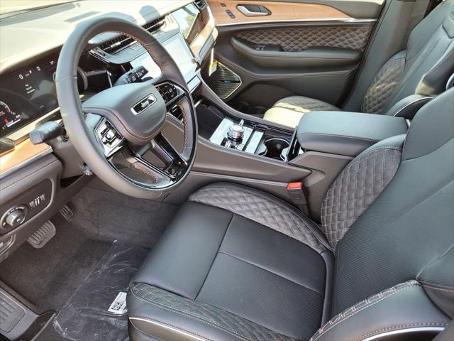 2026 Jeep Grand Cherokee Summit 4x4