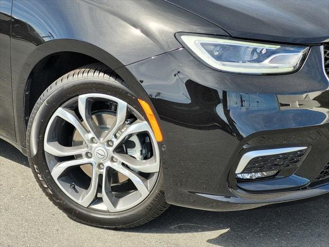 2026 Chrysler Pacifica Pinnacle