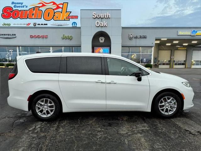 2026 Chrysler Pacifica PACIFICA SELECT