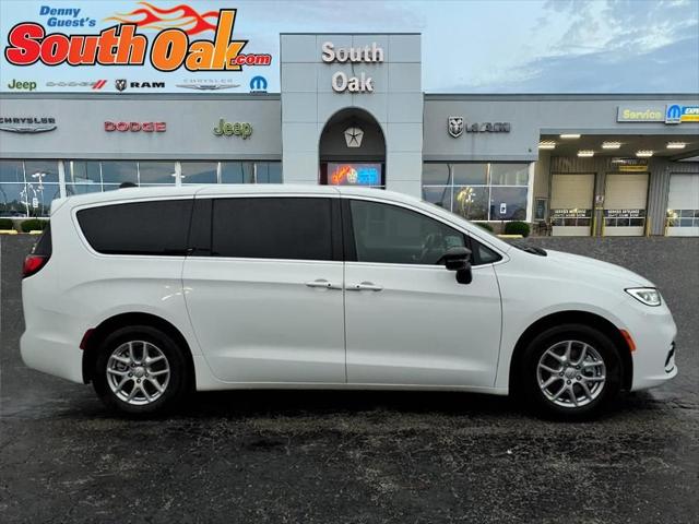 2026 Chrysler Pacifica PACIFICA SELECT