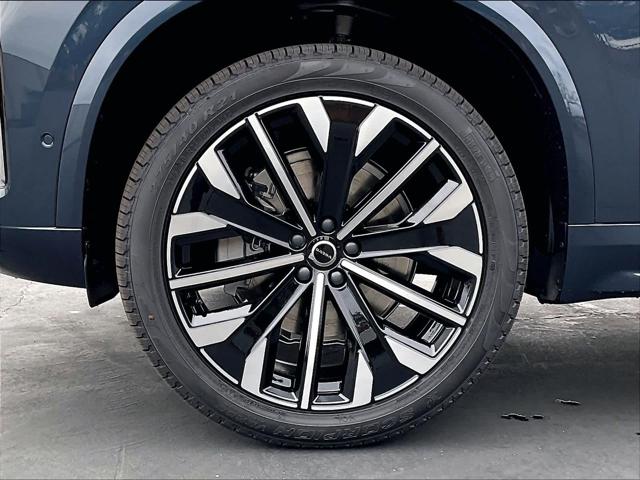 2026 Volvo XC90 Plus, B6 AWD Gas (mild hybrid), Gasoline, Bright, 7 Seats