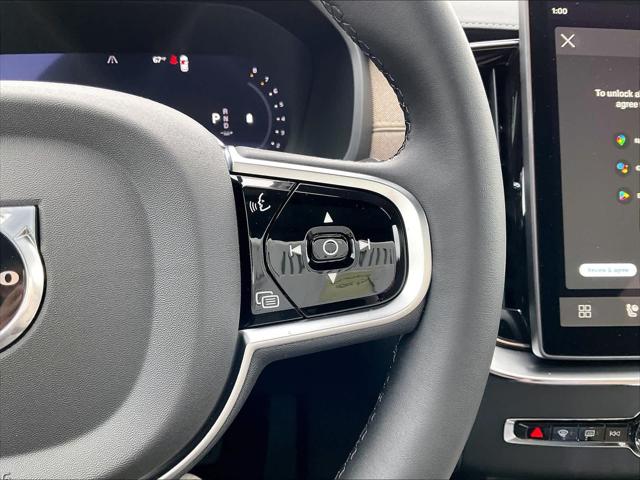 2026 Volvo XC90 Plus, B6 AWD Gas (mild hybrid), Gasoline, Bright, 7 Seats