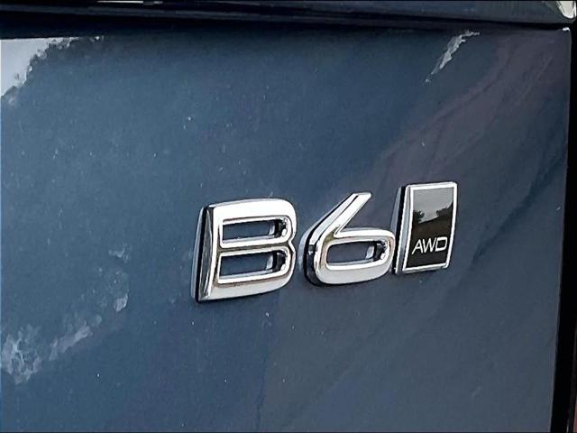 2026 Volvo XC90 Plus, B6 AWD Gas (mild hybrid), Gasoline, Bright, 7 Seats
