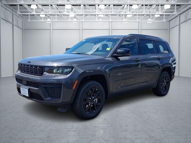 2026 Jeep Grand Cherokee GRAND CHEROKEE L LAREDO ALTITUDE 4X4
