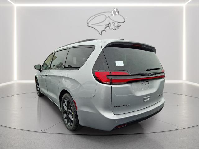 2026 Chrysler Pacifica PACIFICA LIMITED