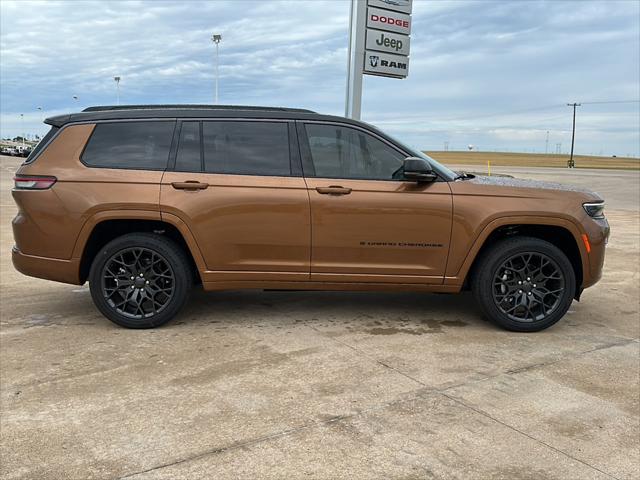 2026 Jeep Grand Cherokee Summit 4x4