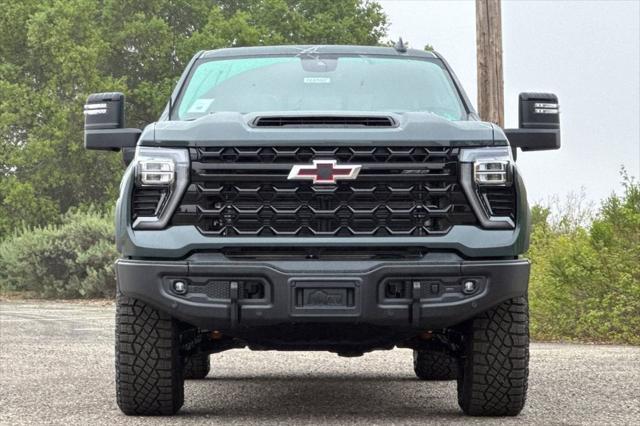 2026 Chevrolet Silverado 2500HD Crew Cab, Standard Bed, XR2, 4WD