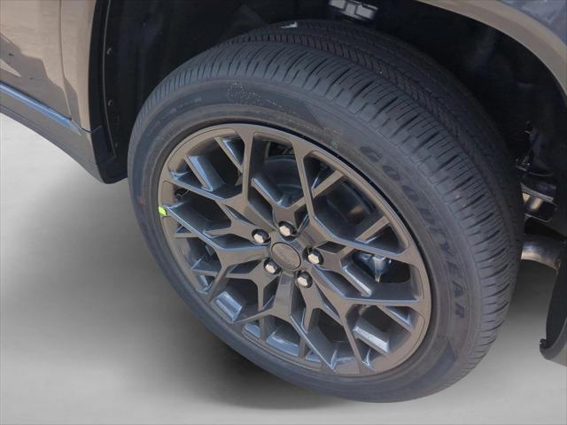 2026 Jeep Grand Cherokee Summit 4x4