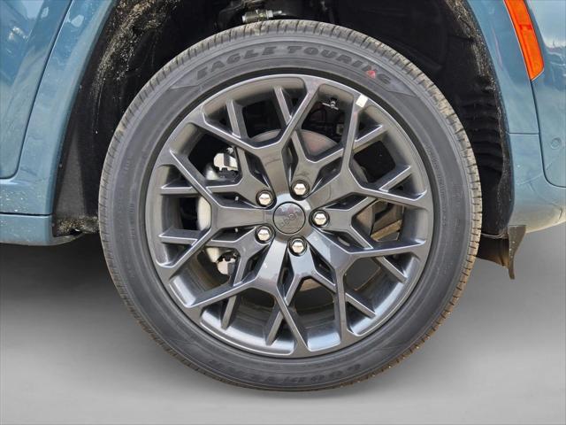 2026 Jeep Grand Cherokee Summit 4x4