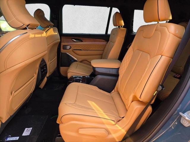 2026 Jeep Grand Cherokee Summit 4x4
