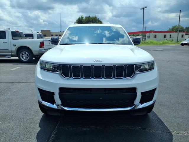 2026 Jeep Grand Cherokee Altitude 4x2