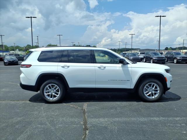 2026 Jeep Grand Cherokee Altitude 4x2