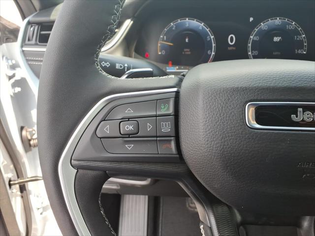 2026 Jeep Grand Cherokee Altitude 4x2