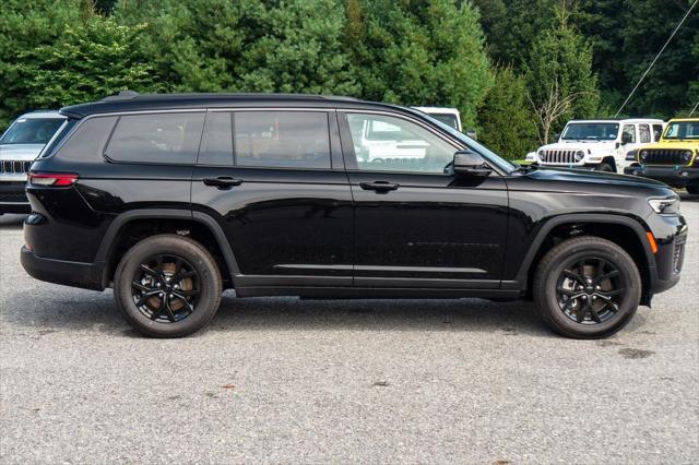 2026 Jeep Grand Cherokee L GRAND CHEROKEE L LAREDO ALTITUDE 4X4 2026 Jeep Grand Cherokee L GRAND CHEROKEE L LAREDO ALTITUDE 4X4