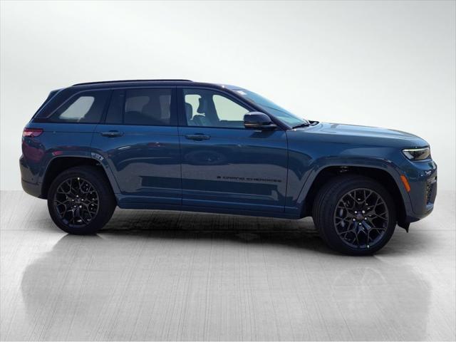 2026 Jeep Grand Cherokee GRAND CHEROKEE SUMMIT 4X4