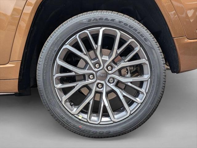 2026 Jeep Grand Cherokee Summit 4x4