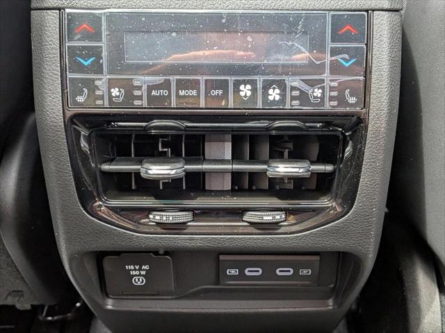 2026 Jeep Grand Cherokee Summit 4x4