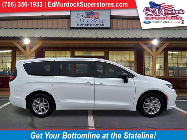 2026 Chrysler Pacifica PACIFICA SELECT