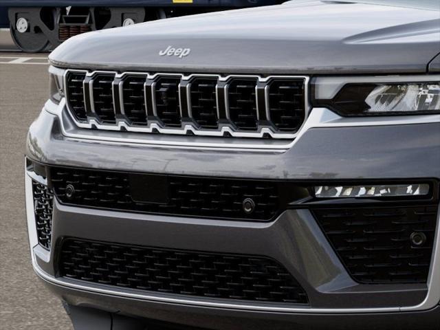 2026 Jeep Grand Cherokee Summit 4x4