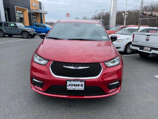 2026 Chrysler Pacifica PACIFICA SELECT AWD