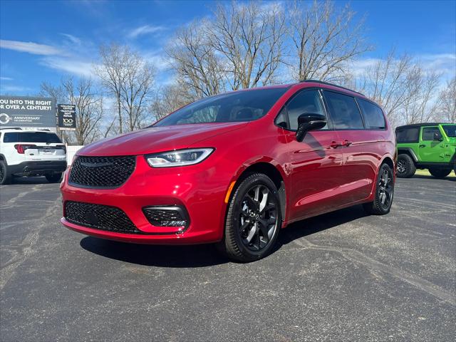 2026 Chrysler Pacifica PACIFICA SELECT
