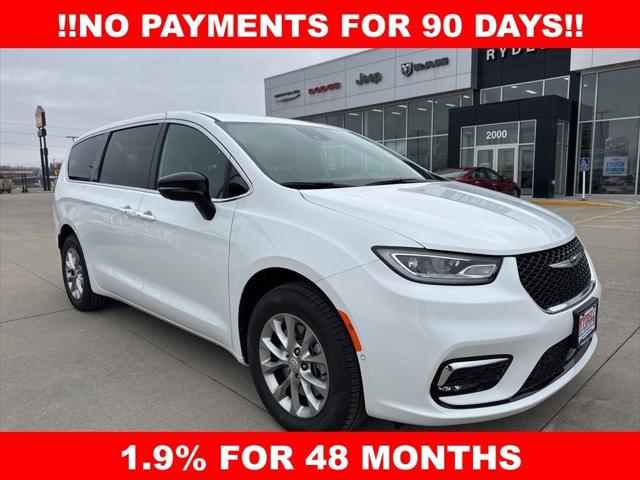 2026 Chrysler Pacifica PACIFICA SELECT AWD
