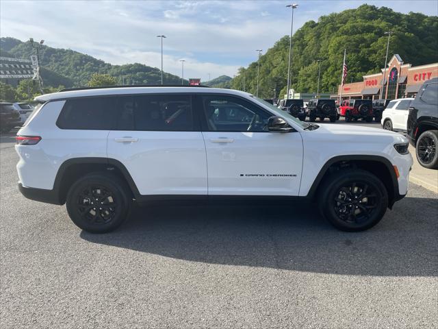 2026 Jeep Grand Cherokee GRAND CHEROKEE L LAREDO ALTITUDE 4X4 2026 Jeep Grand Cherokee GRAND CHEROKEE L LAREDO ALTITUDE 4X4