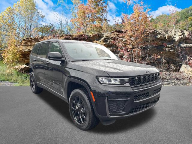 2026 Jeep Grand Cherokee L GRAND CHEROKEE L LAREDO ALTITUDE 4X4 2026 Jeep Grand Cherokee L GRAND CHEROKEE L LAREDO ALTITUDE 4X4