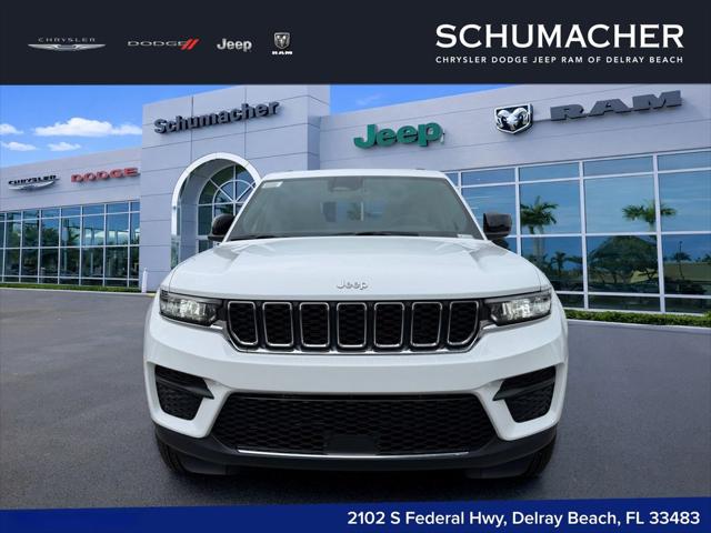 2026 Jeep Grand Cherokee GRAND CHEROKEE LAREDO X 4X2