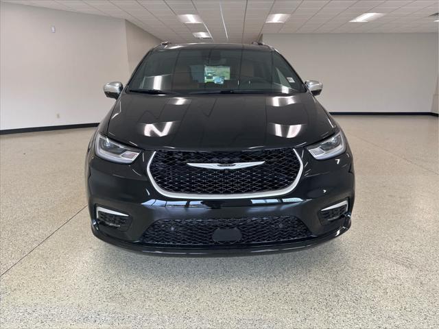 2026 Chrysler Pacifica PACIFICA PINNACLE