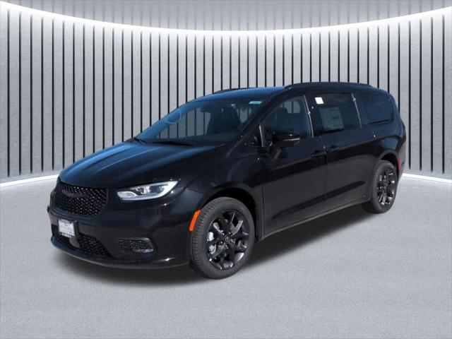 2026 Chrysler Pacifica PACIFICA LIMITED AWD