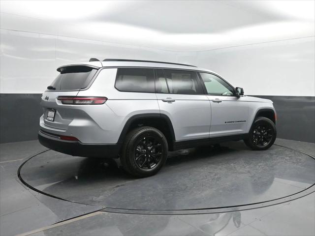 2026 Jeep Grand Cherokee GRAND CHEROKEE L LAREDO ALTITUDE 4X4