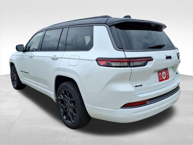 2026 Jeep Grand Cherokee Summit 4x4