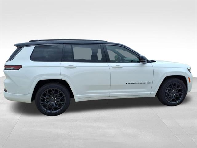 2026 Jeep Grand Cherokee Summit 4x4