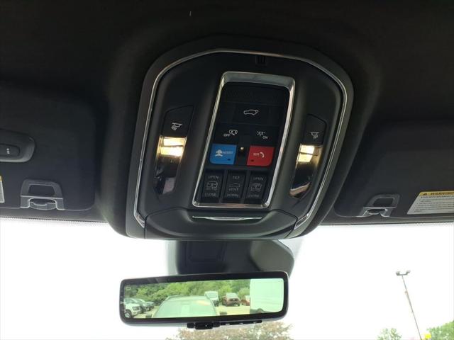 2026 Jeep Grand Cherokee Summit 4x4