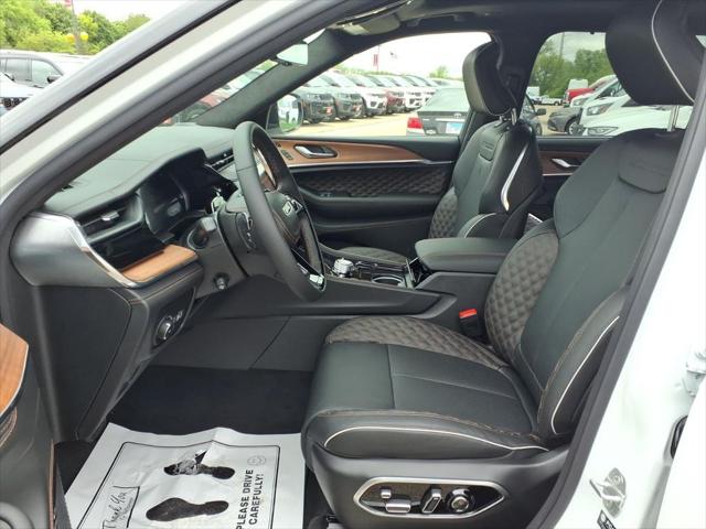 2026 Jeep Grand Cherokee Summit 4x4