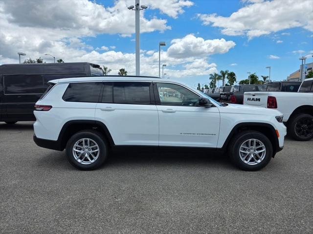 2026 Jeep Grand Cherokee L GRAND CHEROKEE L LAREDO X 4X2