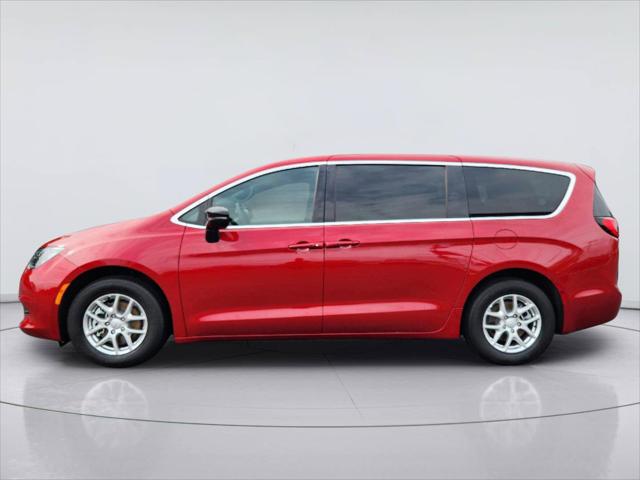 2026 Chrysler Voyager VOYAGER LX