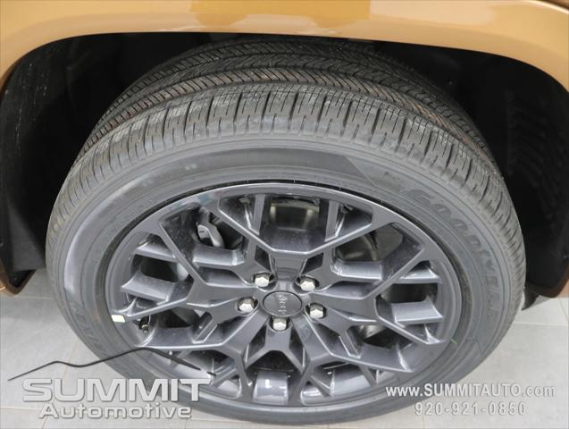 2026 Jeep Grand Cherokee GRAND CHEROKEE SUMMIT 4X4