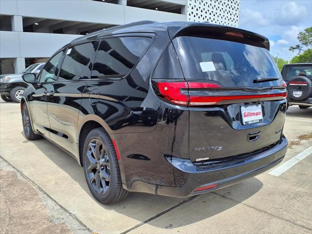 2026 Chrysler Pacifica PACIFICA LIMITED