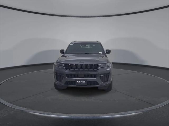 2026 Jeep Grand Cherokee Altitude 4x4