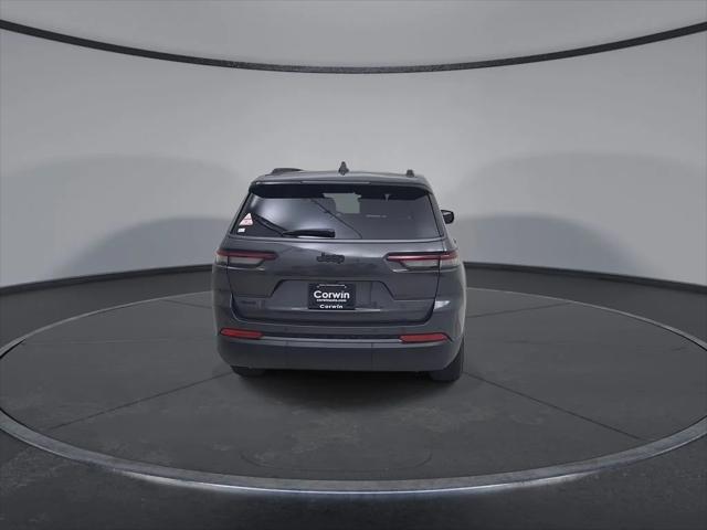 2026 Jeep Grand Cherokee Altitude 4x4