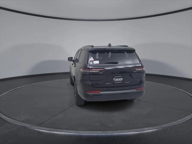 2026 Jeep Grand Cherokee Summit 4x4