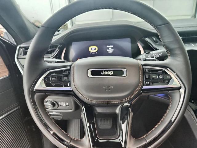 2026 Jeep Grand Cherokee Summit 4x4