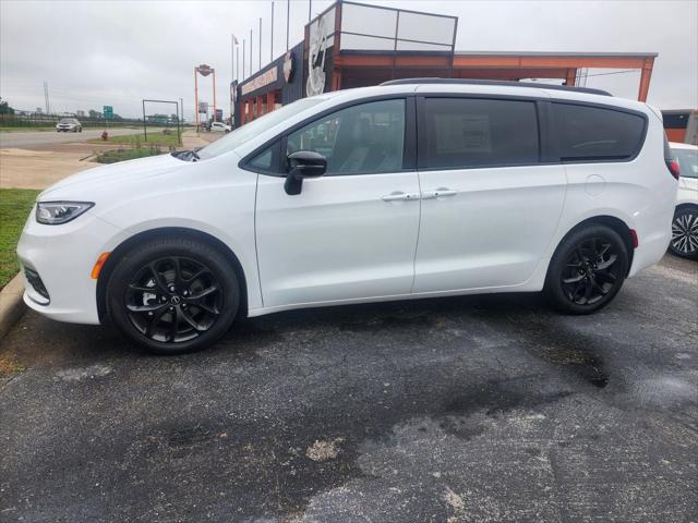 2026 Chrysler Pacifica PACIFICA SELECT 2026 Chrysler Pacifica PACIFICA SELECT
