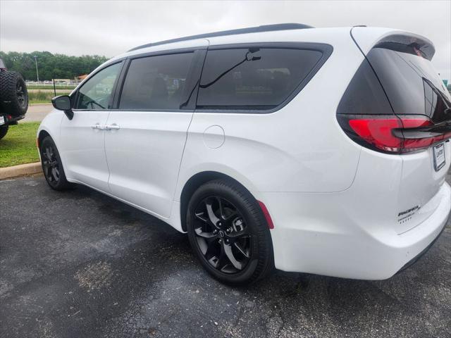 2026 Chrysler Pacifica PACIFICA SELECT 2026 Chrysler Pacifica PACIFICA SELECT
