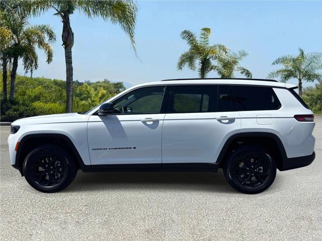 2026 Jeep Grand Cherokee L GRAND CHEROKEE L LAREDO ALTITUDE 4X4