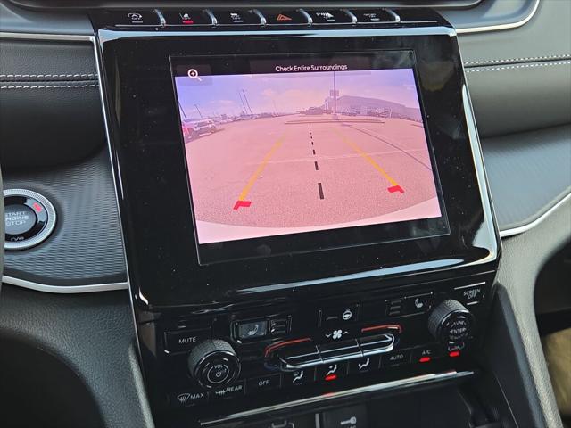 2026 Jeep Grand Cherokee Altitude 4x2