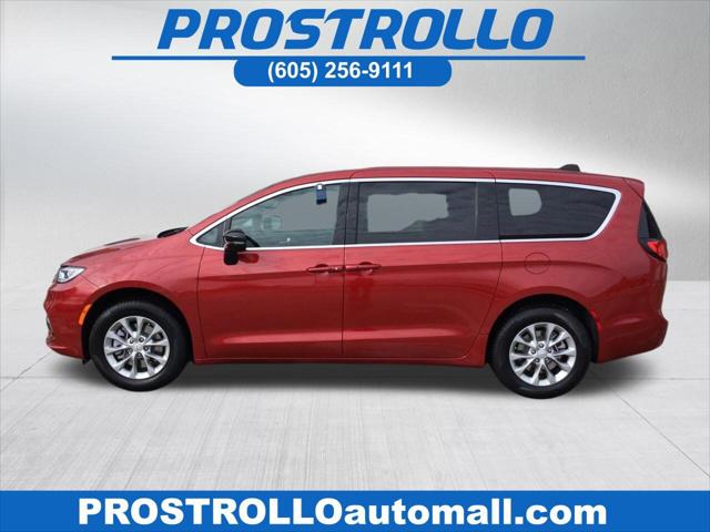 2026 Chrysler Pacifica PACIFICA SELECT AWD