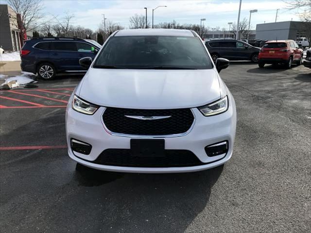 2026 Chrysler Pacifica PACIFICA SELECT AWD